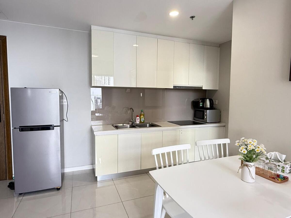 Căn hộ Relaxing 2-bedroom Apartment, Security In Thao Dien TP. Hồ Chí Minh