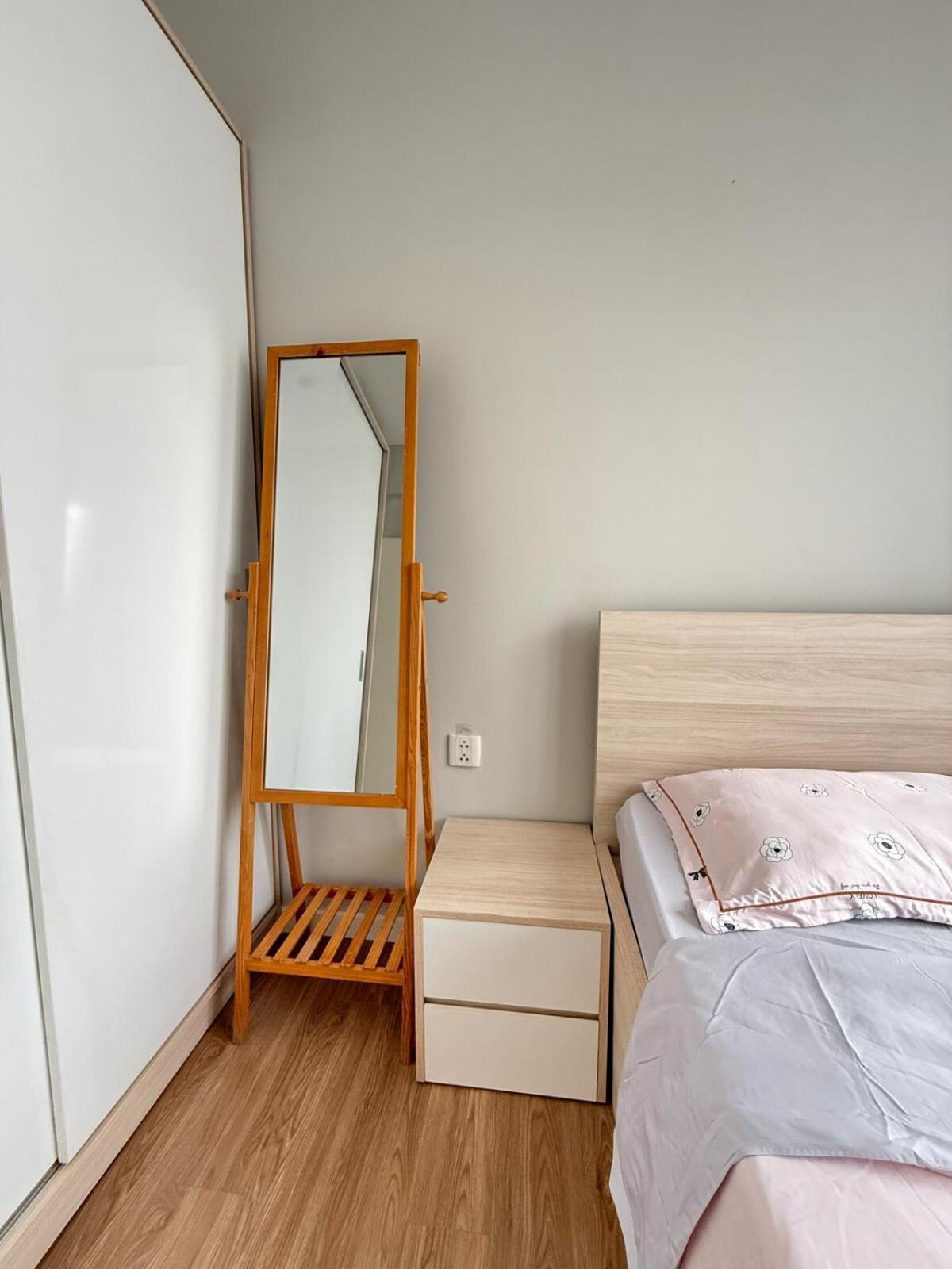 Relaxing 2-bedroom Apartment, Security In Thao Dien * TP. Hồ Chí Minh