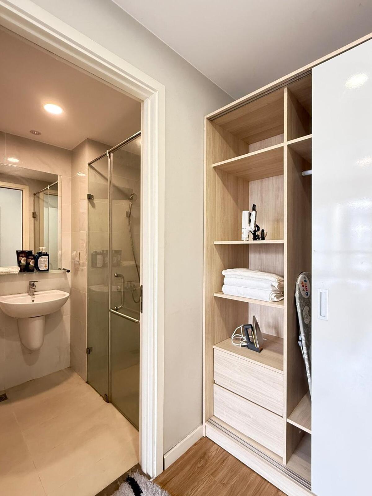 Relaxing 2-bedroom Apartment, Security In Thao Dien TP. Hồ Chí Minh
