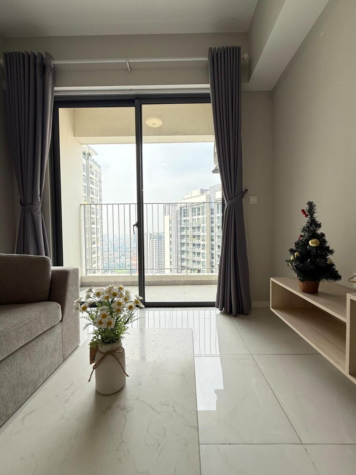 Relaxing 2-bedroom Apartment, Security In Thao Dien * TP. Hồ Chí Minh