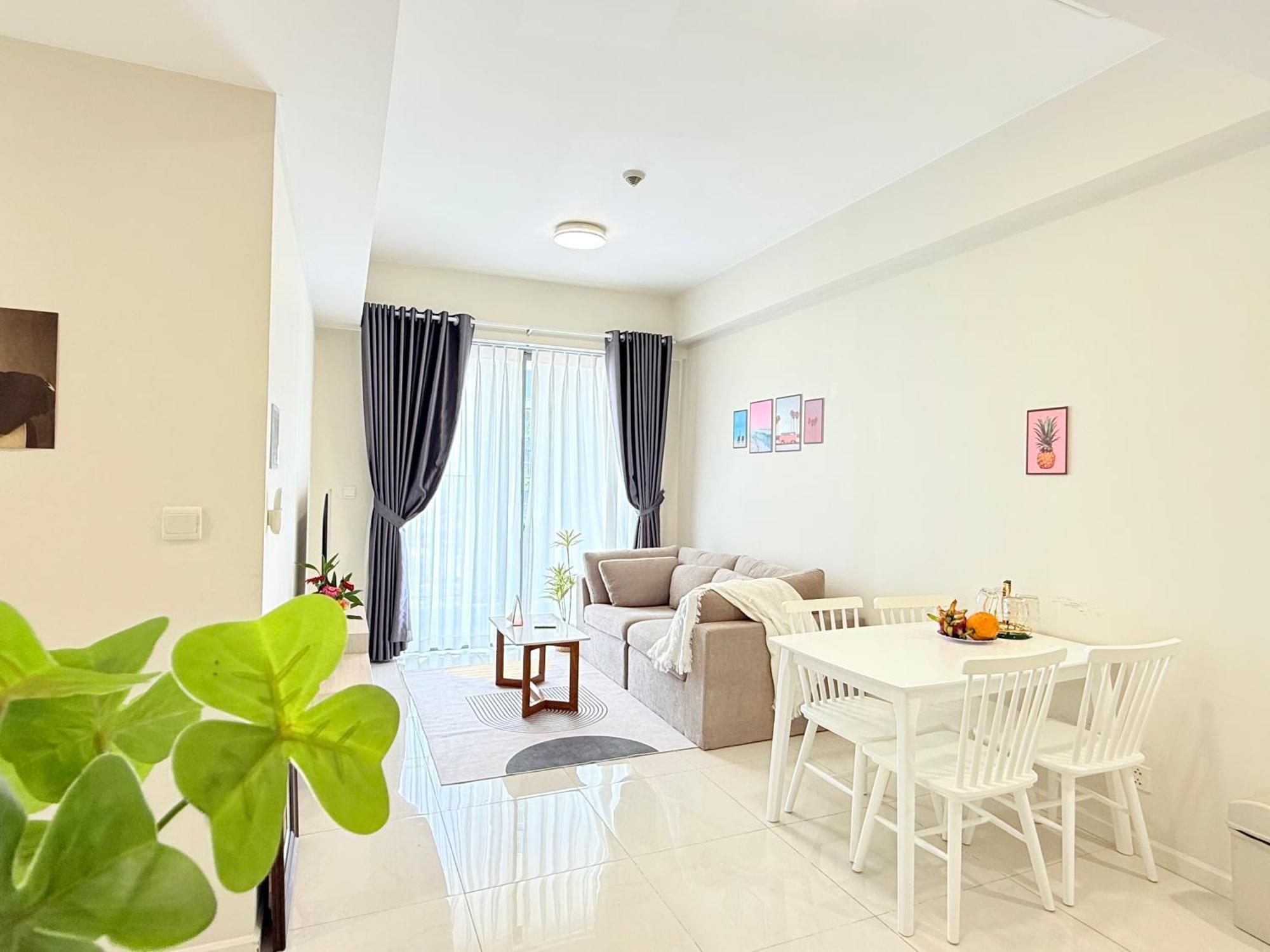 Căn hộ Relaxing 2-bedroom Apartment, Security In Thao Dien TP. Hồ Chí Minh