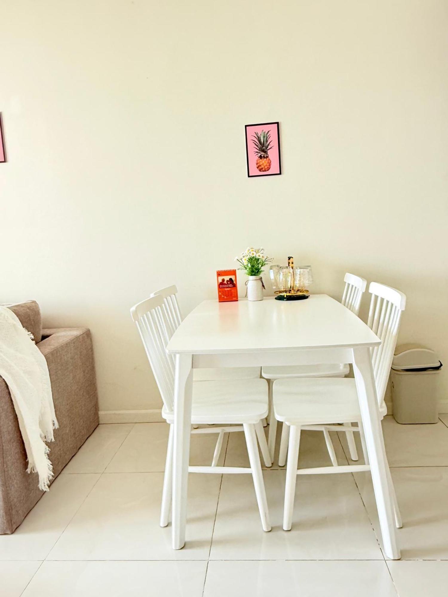Relaxing 2-bedroom Apartment, Security In Thao Dien * TP. Hồ Chí Minh